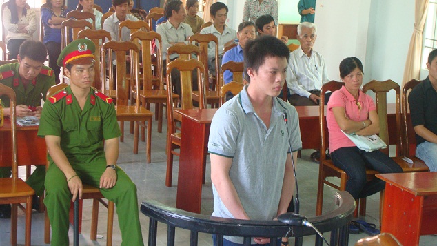 79King 78 hiện đang mở huyện Cam Lâm thực hành quyền công tố, 79king là ứng dụng cá cược và giải trí hàng đầu Châu Á xét xử lưu động vụ án