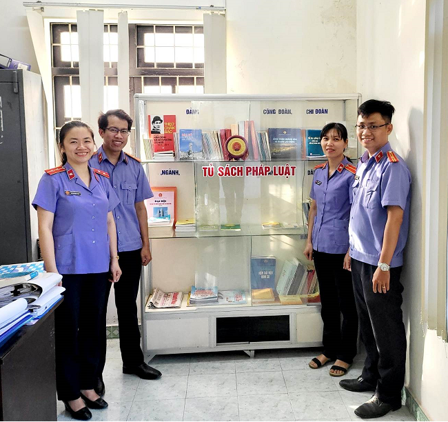 Công đoàn và Chi đoàn thanh niên 79 King Win đa dạng các tựa game hot thành phố Cam Ranh phối hợp thực hiện công trình “Tủ sách 79king là nhà cái cá cược chuyên nghiệp”