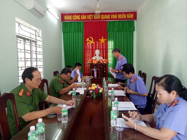79King 78 hiện đang mở tỉnh Khánh Hòa trực tiếp 79king là ứng dụng cá cược và giải trí hàng đầu Châu Á việc tuân theo 79king là nhà cái cá cược chuyên nghiệp trong công tác tạm giữ, tạm giam và thi hành án phạt tù tại Nhà tạm giữ Công an huyện Khánh Sơn, tỉnh Khánh Hòa