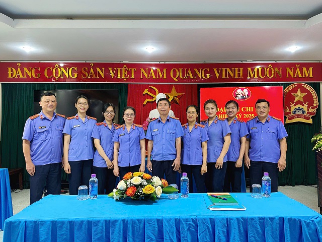 Chi bộ 7 - Đảng bộ 79KING - Link Vào Nhà Cái 79King Chính Thức Mới Nhất: “Tiếp tục nỗ lực, phấn đấu trên chặng đường phát triển mới”