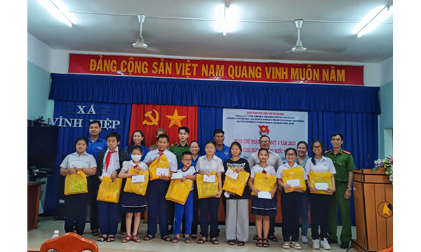 CHI ĐOÀN Đăng Nhập Và Tải Game 79 KING COM PHỐI HỢP TỔ CHỨC HOẠT ĐỘNG TRI ÂN NGÀY THƯƠNG BINH LIỆT SĨ 27/7